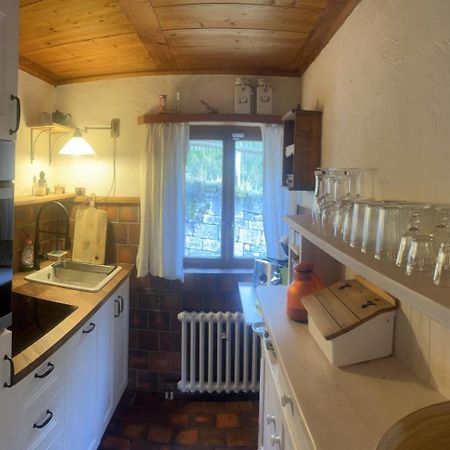Ferienhaus Kobolzeller Schloesschen A.D.Weinsteige Rothenburg ob der Tauber Luaran gambar
